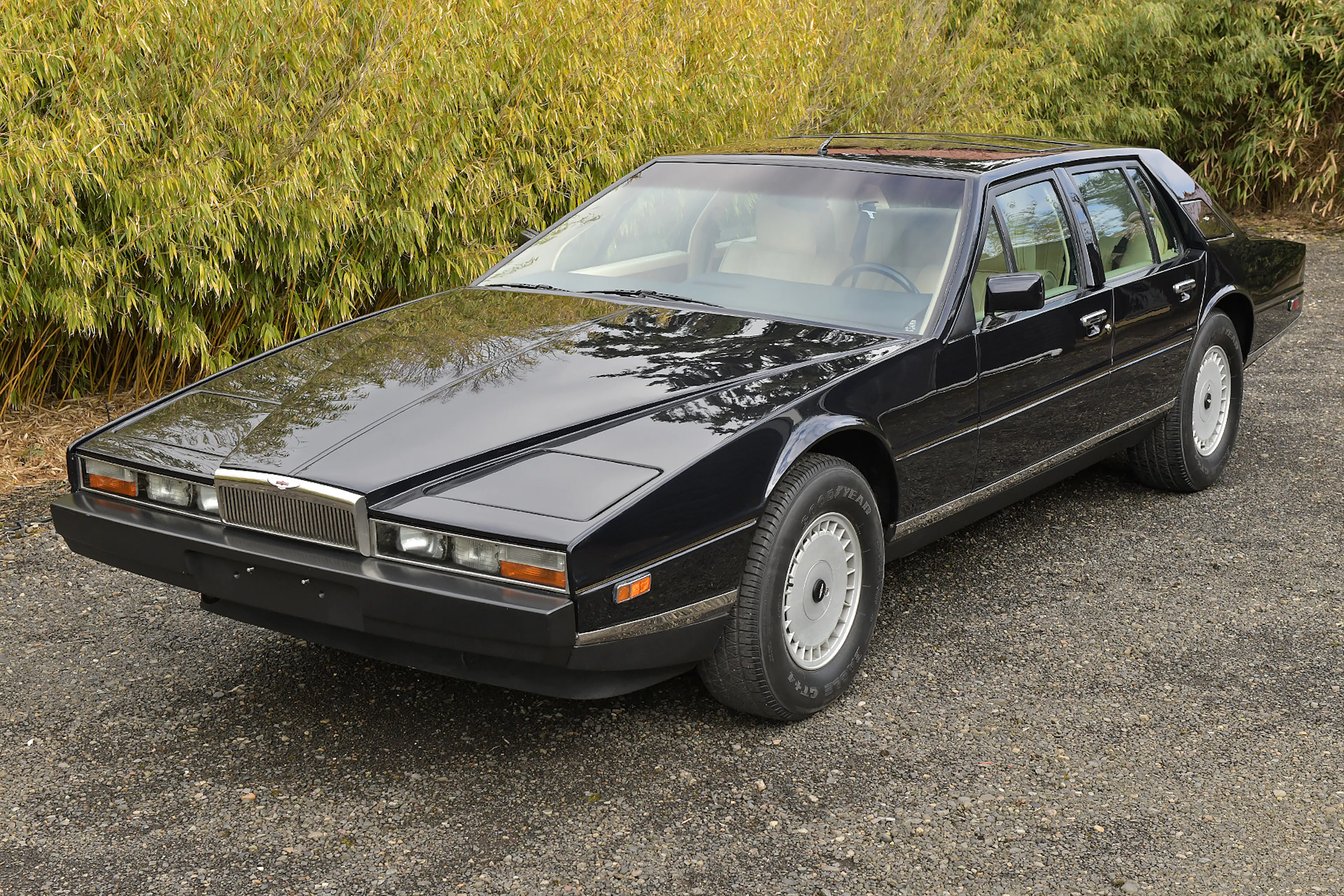 1986 Aston Martin Lagonda VIN SCFDL01SXGTL13494 | Hagerty